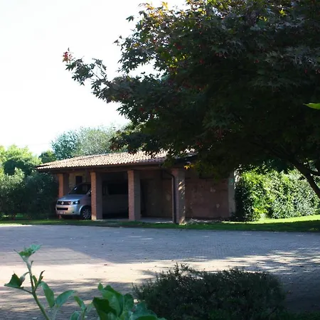 Agriturismo Fiorbello * Montirone